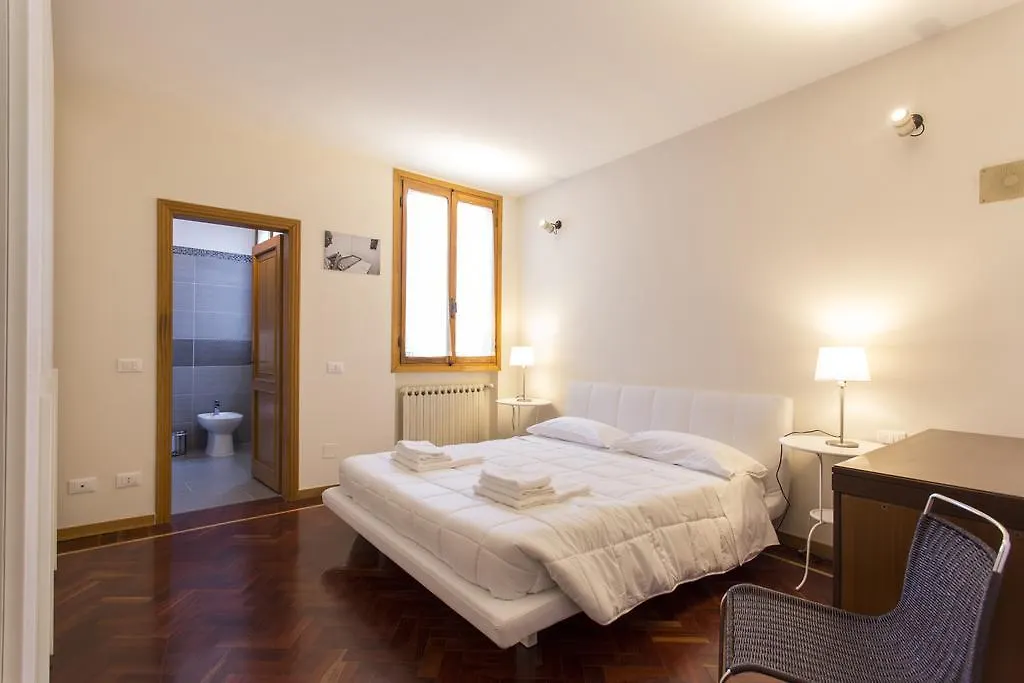 Residenza Ariosto Depandance by Studio Vita Bologna 0*,  Italia